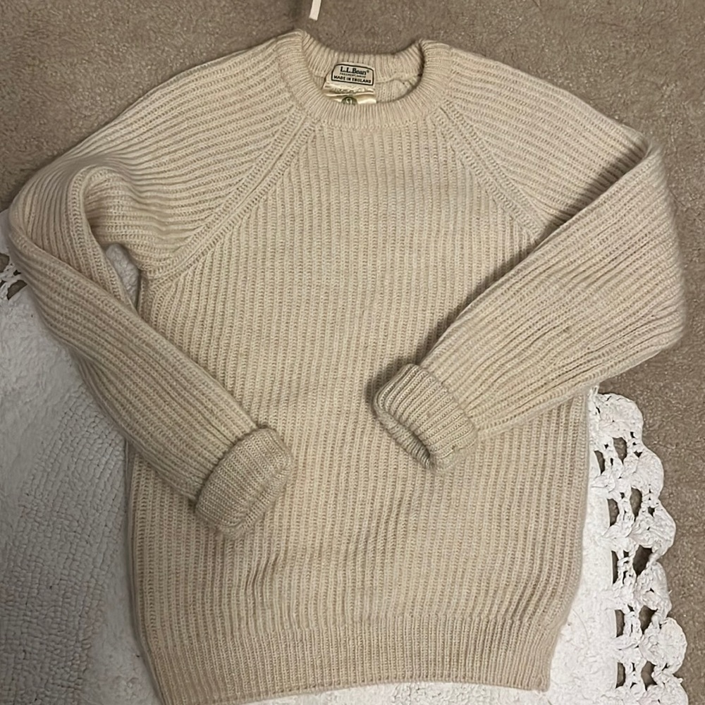 L.L Bean 100% Wool Sweater